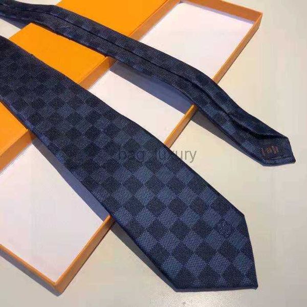 

mens luxury necktie damier quilted ties plaid designer tie silk tie with box black blue white good necktie, Blue;purple