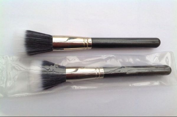

epacket new makeup foundation brush 187 brush with plastic bag4233134