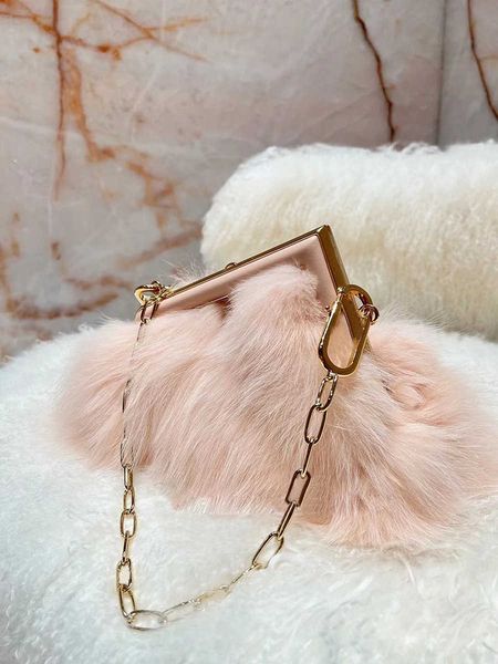 

netizen chain crossbody bag clip handbag plush handbag plush women's bag 2022 new women's bag 230621