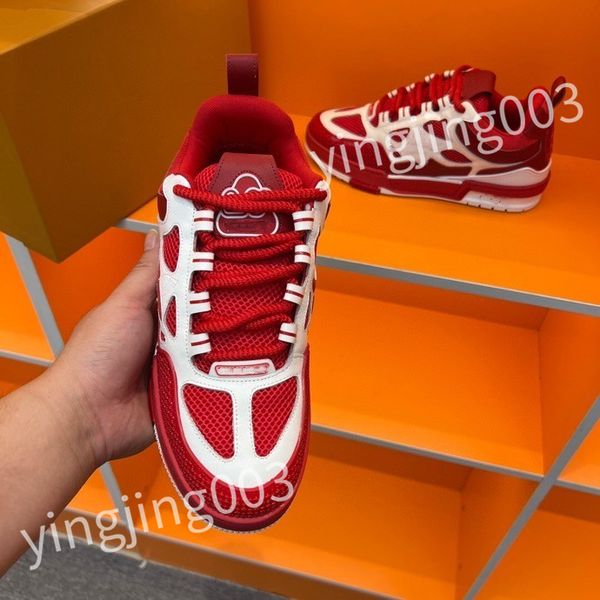 

2023 luxury designer casual shoes sneakers leather embroidered black men chaussures white shoe walking sports platform trainers