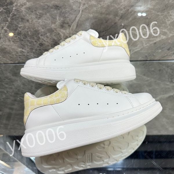 

2023 designer casual shoes for men's womens white natural grey cream black burgundy purple mens sports sneakers trainers