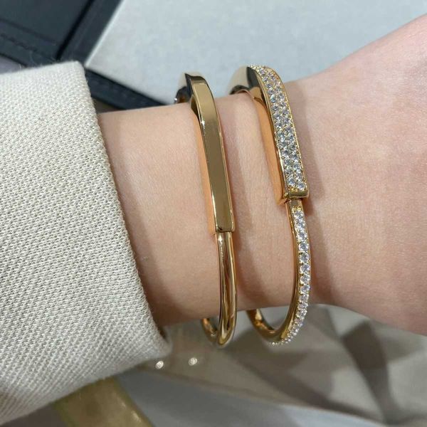 

selling item tiffay lock series 18k rose gold full diamond half bracelet for lovers smooth face celebrities in the same style will not fade, Black