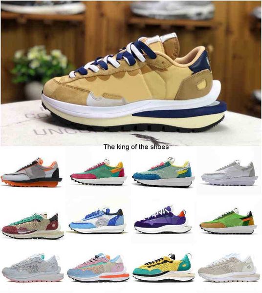 

shoes sacais waffle vaporwaffle pegasus nylon white black nyc pigeon fragment chunky dunky ldv daybreak green gusto