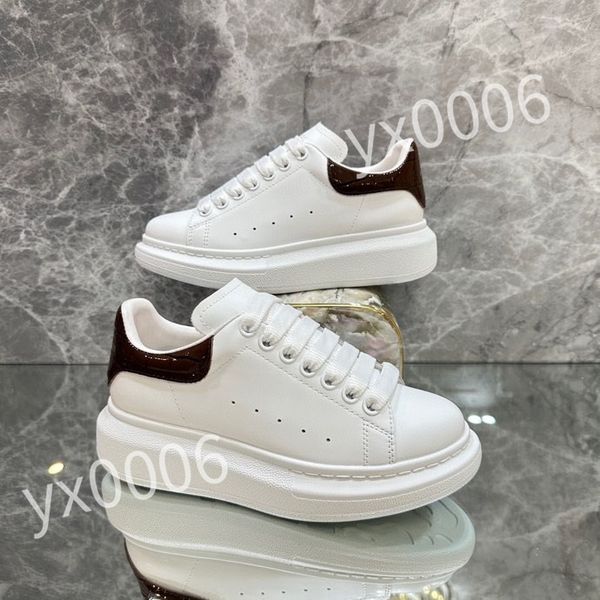

2023 luxurys designer casual shoes for men womens white natural grey cream black burgundy purple mens sports sneakers trainers