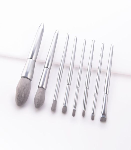 

8pcs elegant silver handle makeup brush set gray hair foundation eyeshadow cosmetic make up brush set kit flame brush beauty tools6772224