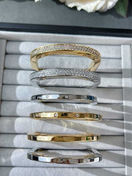 

kyms v jintiffay lock bracelet cnc new ins premium feel 18k head style, Black