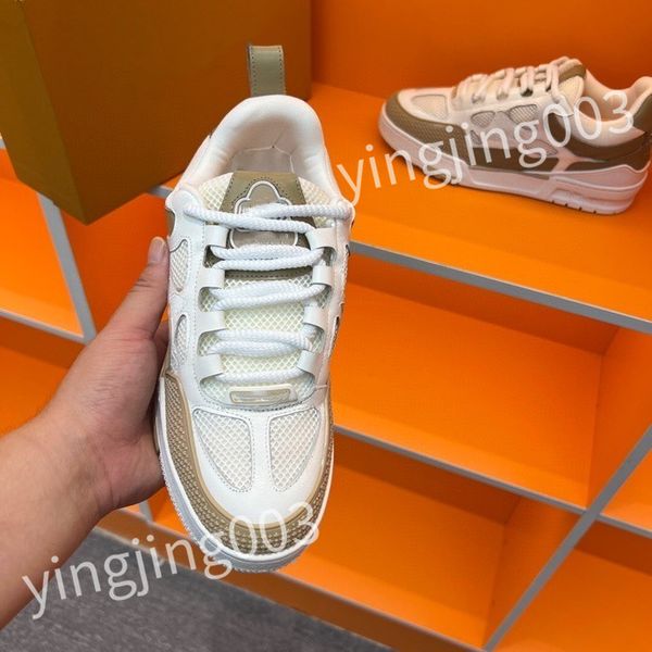 

2023 luxury designer casual shoes sneakers leather embroidered black men chaussures white shoe walking sports platform trainers