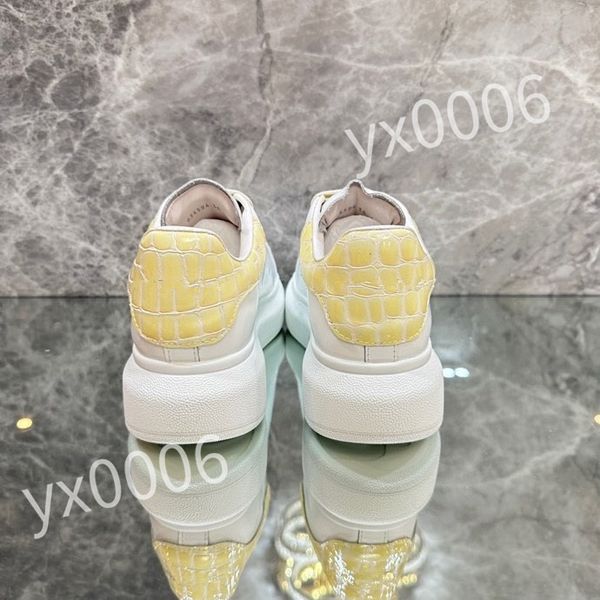 

2023 new designer casual shoes for men's womens white natural grey cream black burgundy purple mens sports sneakers trainers