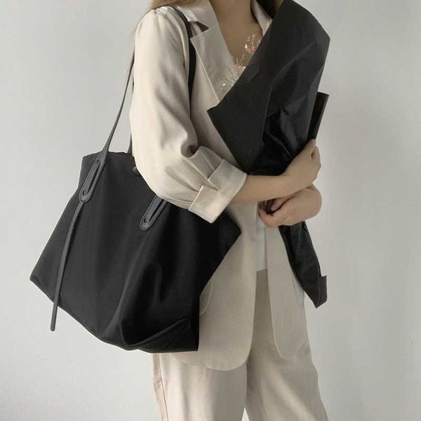 

atmosphere simple nylon canvas bag women's single shoulder bag large capacity bag black net red leisure tote bag versatile fashion bag