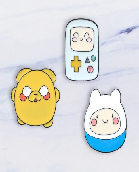 

cartoon animal brooches game machine bear enamel pin for girls lapel pin hatbag pins denim jacket shirt women brooch badge7635478, Gray