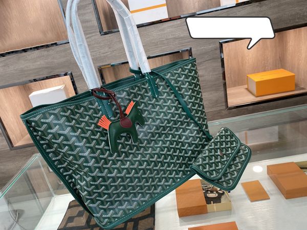 

designer printed shopping bag crossbody bag leather metal locking buckle spring fashion single shoulder bag printed tote bag