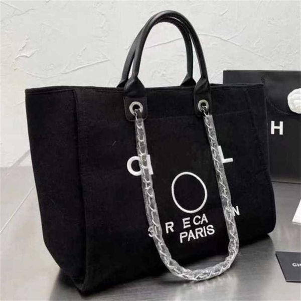 

luxury beach women's bag hand embroidered pearl big ladies small backpacks designers canvas chain backpack evening handbags sgqt 70% of