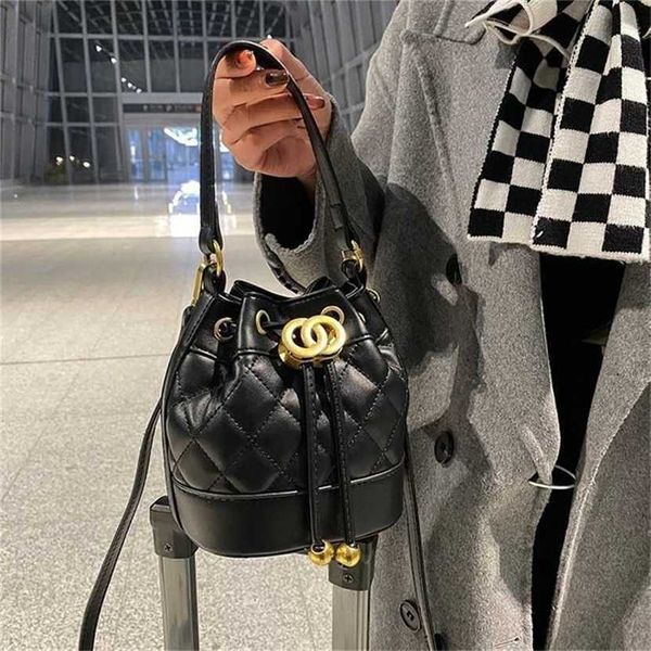 

designer bag handbag style 2023 and lattice embroidered thread texture bucket
