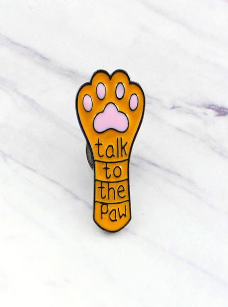 

dog claw brown talk to the paw personality creative decoration special cartoon lapel denim badge pins3043472, Gray