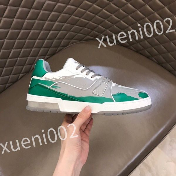

new luxurys designer casual shoes men women sneakers technical fabric breathable shoes chunky rubber sole walking party shoes, Black