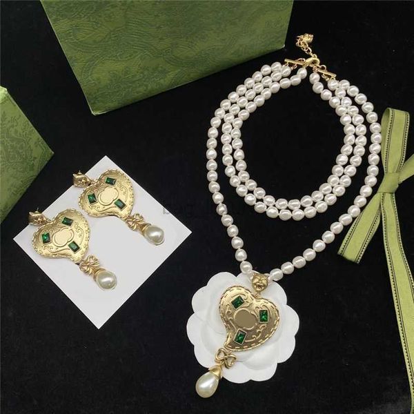 

2023-luxury love pearl earrings exaggerated noble necklaces emerald heart danglers jewelry sets birthday gift anniversary, Silver