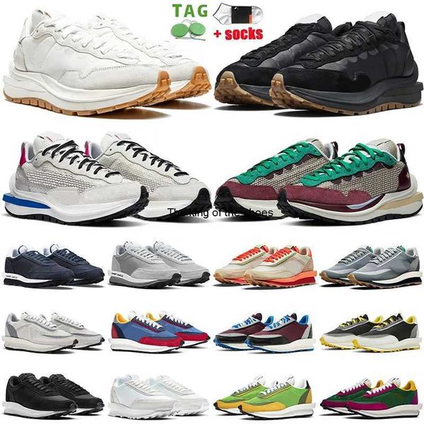 

designer vaporwaffle running shoes pegasus mens waffle fragment black white sesame noir sail chunky dunky game royal men women casual shoe o