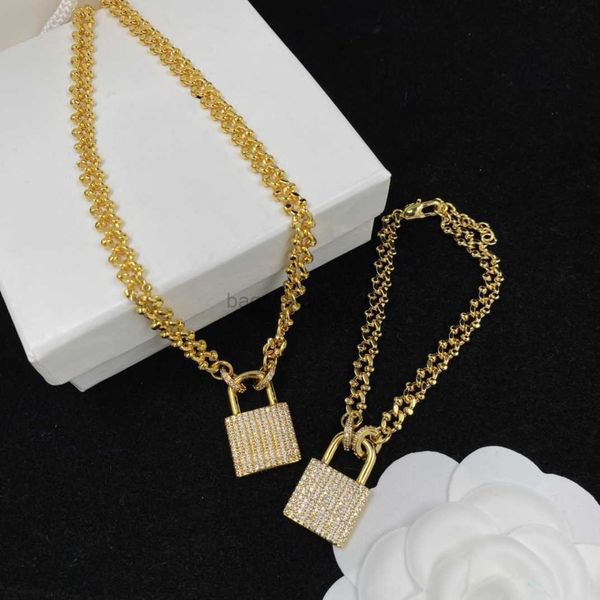 

shiny diamond lock necklaces thick chain golden bracelets crystal pendant locks jewelry sets with box, Silver