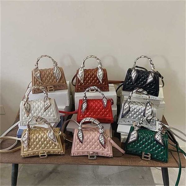 

designer bag handbag style 2023 lingge texture female and hourglass