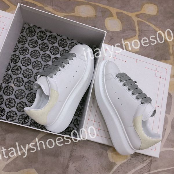 

2023 new luxurys fashion brand trainer causal shoes men's and women's low- casual shoes original shoes sizes available in large, Black