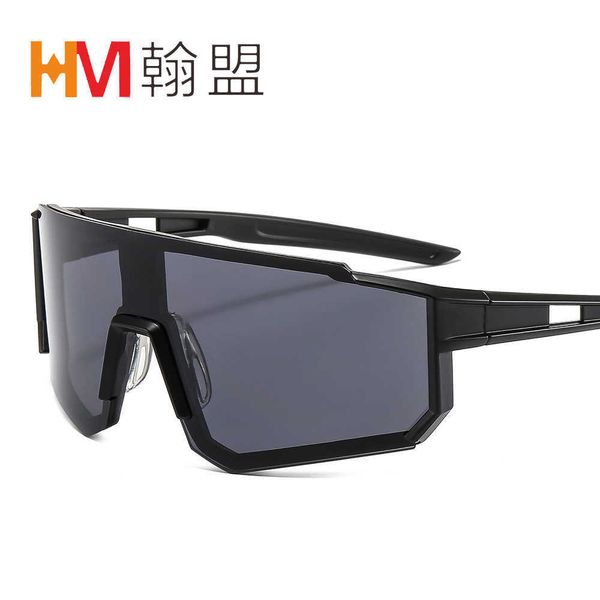 

new cycling glasses outdoor sports sunglasses pc coated shortsighted frame replaceable lens, White;black