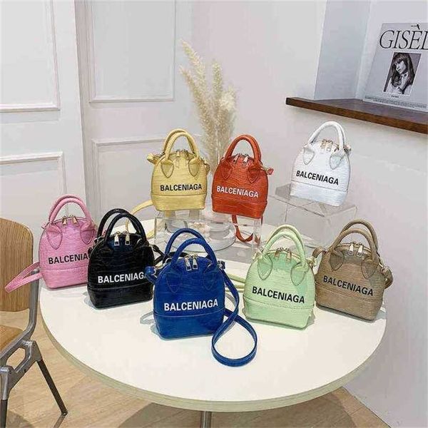 

designer bag handbag style 2023 simple stone pattern paint hand-held letter shell