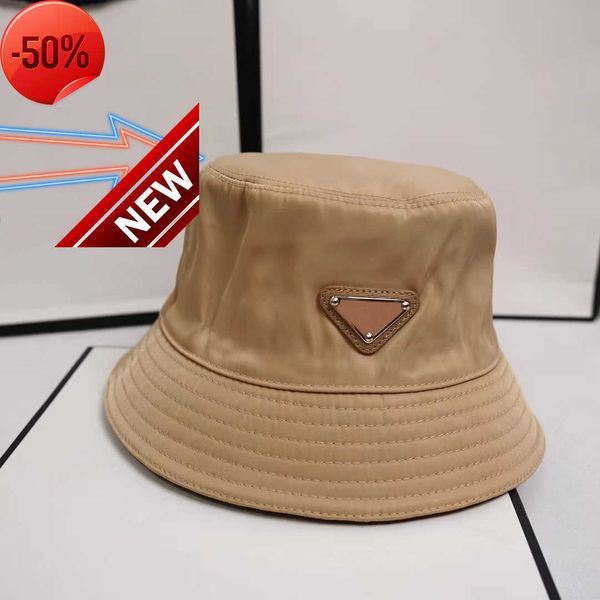 

1Hats Mens Bonnet Beanie Bucket Hat Womens Baseball CaA SnaAbacks Beanies Fedora Fitted Hats Woman Luxurys Design ChaAeaux1241339983, Khaki