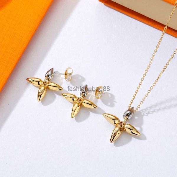 

fashion earrings necklace brand designers jewelry sets studs letter stud women charm gold for lady women party wedding lovers gift engagemen, Silver