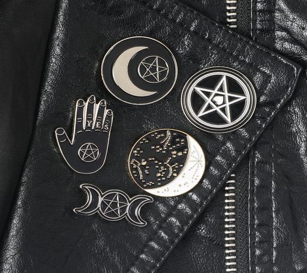 

pentagram moon witch triple pins constellation wizard collection brooches witchy goth jewelry lapel pin for wi1801231, Gray