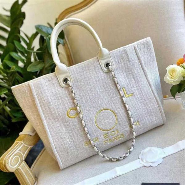 

women's classics luxury hand embroidered pearl beach bag big ladies small backpacks canvas chain backpack evening handbags elxv factory