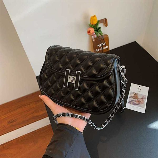 

designer bag 2023 handbag new shoulder lingge chain half round saddle embroidered thread women's foreign style versatile live broadcast