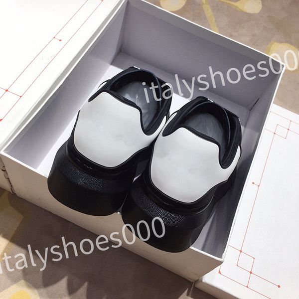 

2023 luxury designer men trainer causal shoes fashion brand woman leather lace up platform sole sneakers white black mens women's sizes