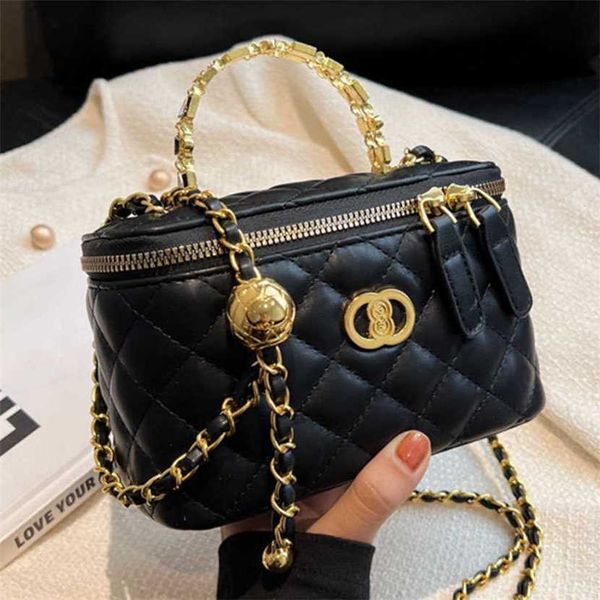 

designer bag 2023 chain korean version niche handbag for women new foreign style one shoulder diamond cross body small bucket