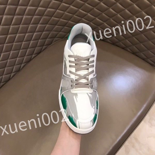 

2023 luxurys designer casual shoes men women sneakers technical fabric breathable shoes chunky rubber sole walking party shoes, Black