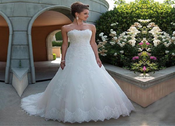 

new strapless neckline wedding dress a line with lace appliques backless zipper bride dress vestidos de novia 2020 robe de mariee9003241, White