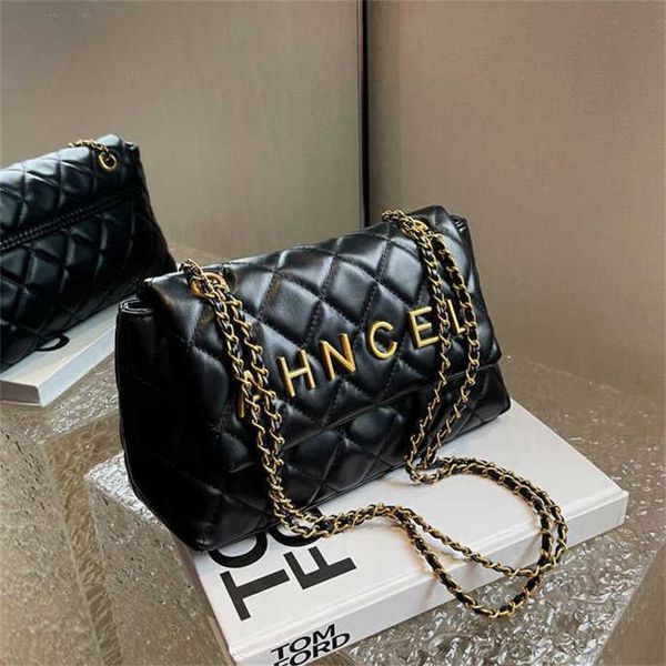 

designer bag 2023 handbag lingge chain with large capacity new spring/summer advanced sense popular one shoulder crossbody for women