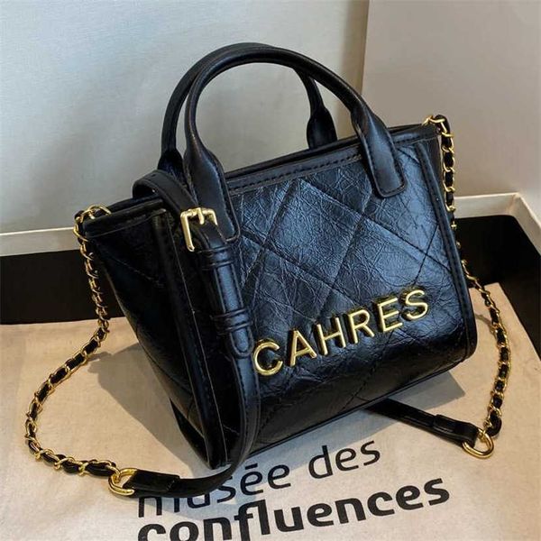 

designer bag 2023 handbag lingge chain small for women new summer fashionable versatile crossbody popular large capacity handheld tote
