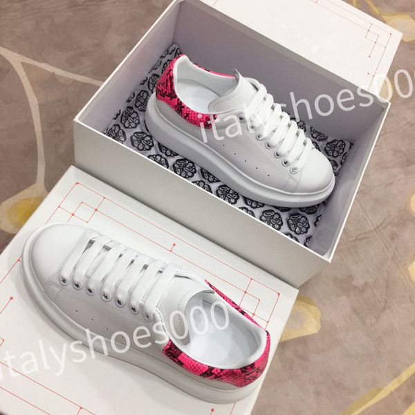 

2023 fashion brand trainer causal shoes men's and women's low- casual shoes original shoes sizes available in large size 35-45, Black