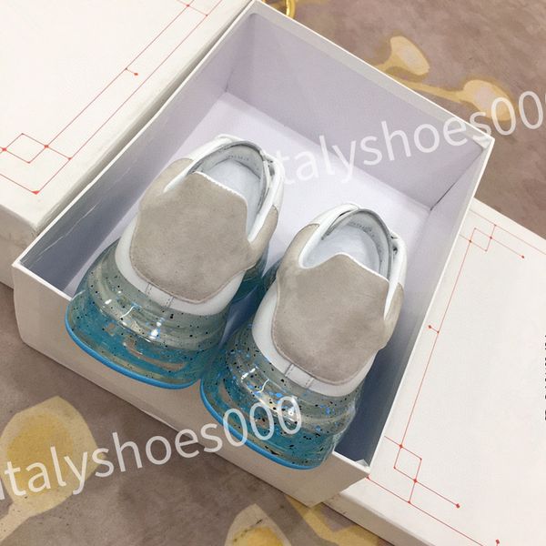 

2023 luxury women sneakers travel shoes leather lace-up sneaker cowhide fashion lady flat designer trainers letters woman shoes platform men, Black