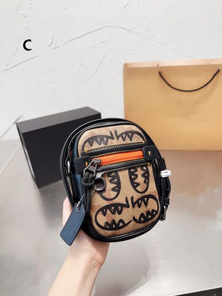 

men's bag cowhide one shoulder crossbodys bag luxury designer graffiti personalized mobile bag wallet adjustable shoulder strap leather