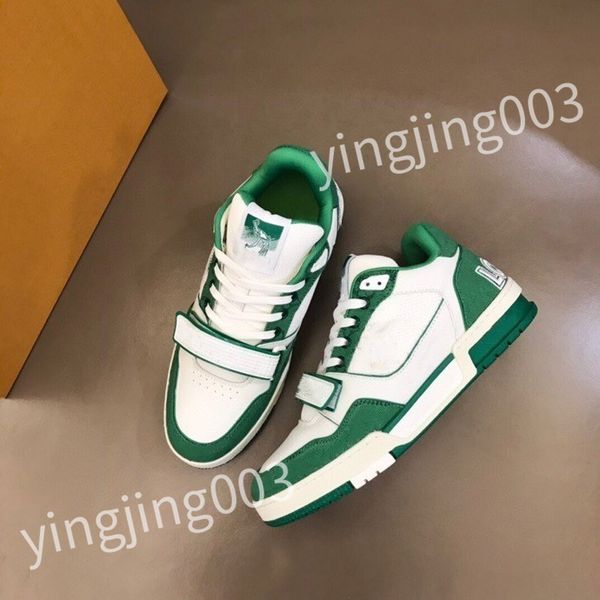 

2023 luxurys designer sneakers shoes pop color matching running shoes thick sole trend light fashion all match color cool casual lace-up dad, Black