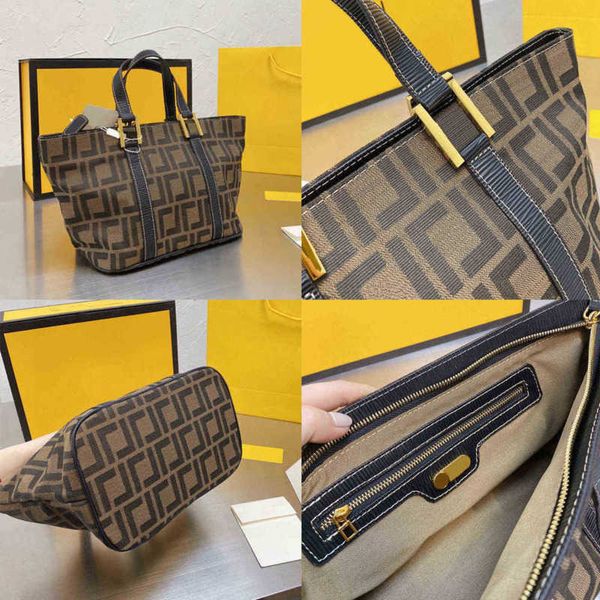 

tote the tote bag totes bags women handbags designers fashion all-match classic large capacity multifunction wallet alphabet pattern handbag
