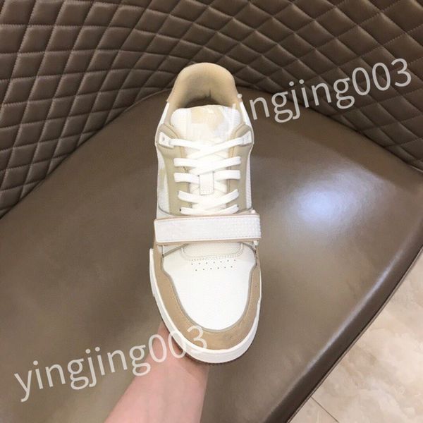 

2023 luxury designer sneakers plate-forme shoes pop color matching running shoes thick sole trend light fashion all match color cool casual, Black