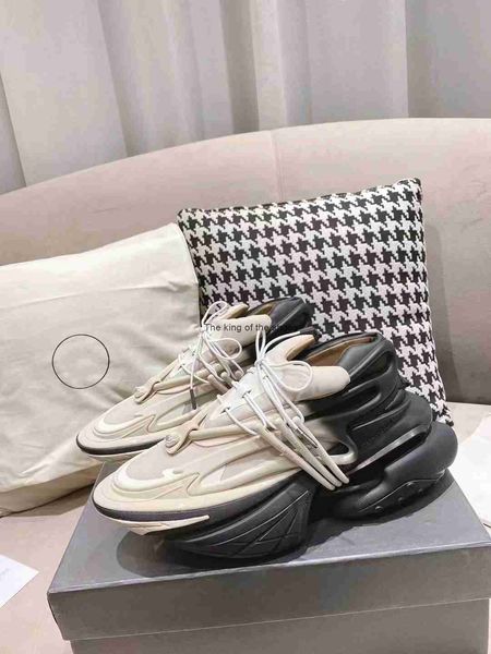

2023 fashion bullet shoes space shoe men women designer casual shoes unicorn cotton metaverse sneakers mens trainers runner outdoor sport 35