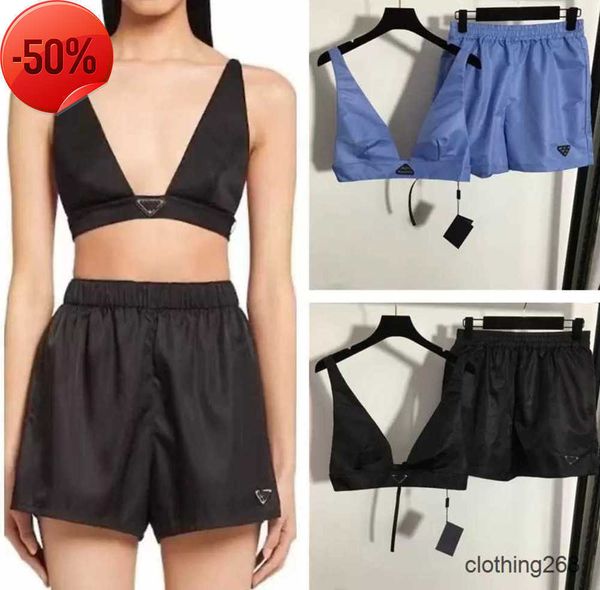 

brand womens two piece tanks pants sets letter triangle metal v neck vest mini short set streetwear fashion tracksuit, White