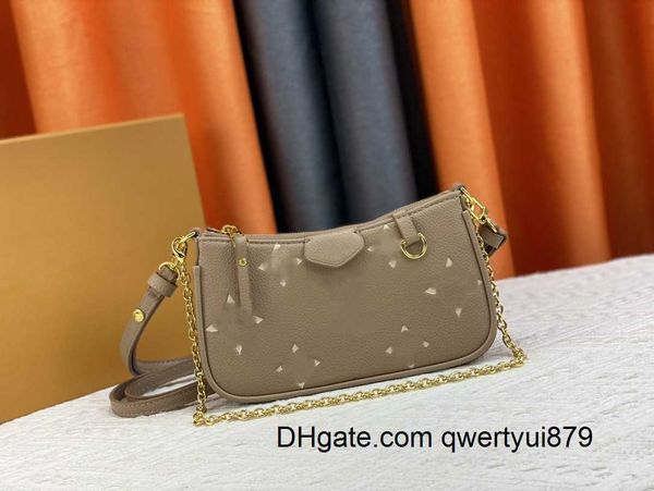 

shoulder bags l designer bag easy pouch on strap spring 22 style chain underarm fashion wallet epl embossed leather crossbody m80349 m81066