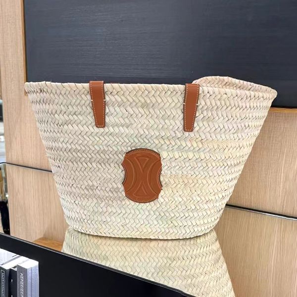 

luxurys designer totes shoulder raffias handbags triomphe classic women travel bag vacation fashion beach bag straw men weave celiny cross b