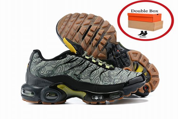 

classic ultra casual shoes mens triple black sport red yellow neon chaussures requin basketball breathable mesh designer trainers sneakers