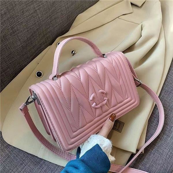 

2023new rhombus temperament bag fashion handbag all senior sense of foreign style shoulder bag crossbody bag manufacturers direct sales