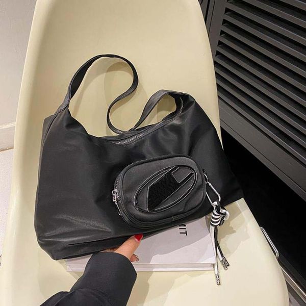 

2023 new nylon black high capacity tote bag one shoulder handbag messenger bag